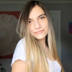 Meet your Posher, Tiffany